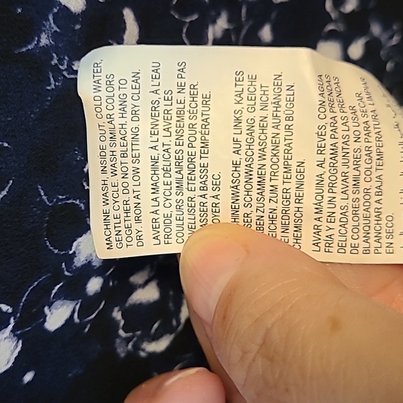 Michel Studio Blouse - 20 - Picture 12 of 14